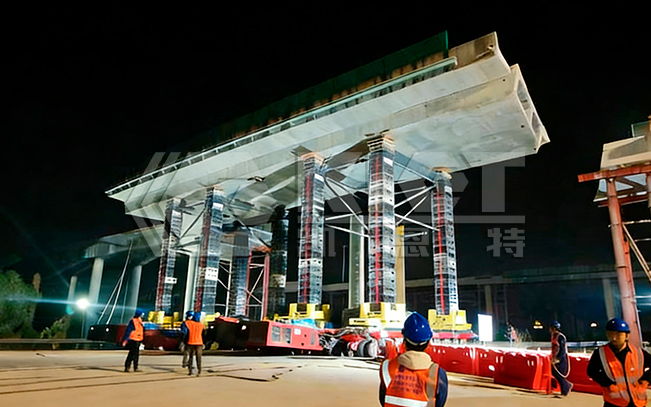 自动叠加式同步顶升系统用于狮子洋通道旧桥拆除工程