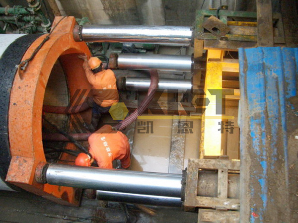 长行程液压油缸用于工程顶管