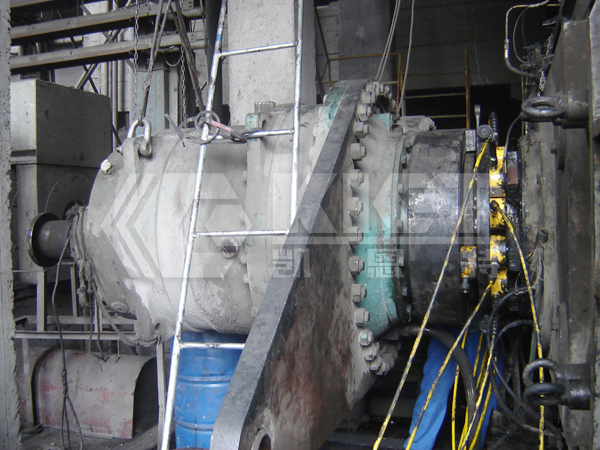 单作用超薄型液压千斤顶用于水泥厂辊压机减速机同步分离