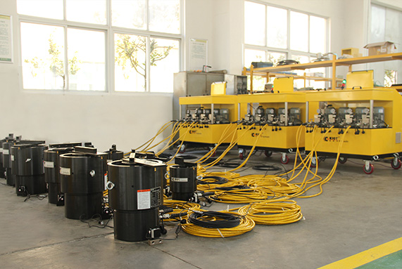 plc液压同步顶升系统工作原理及使用流程