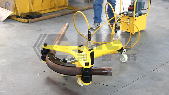 钢制管道弯制过程——电动液压弯管机